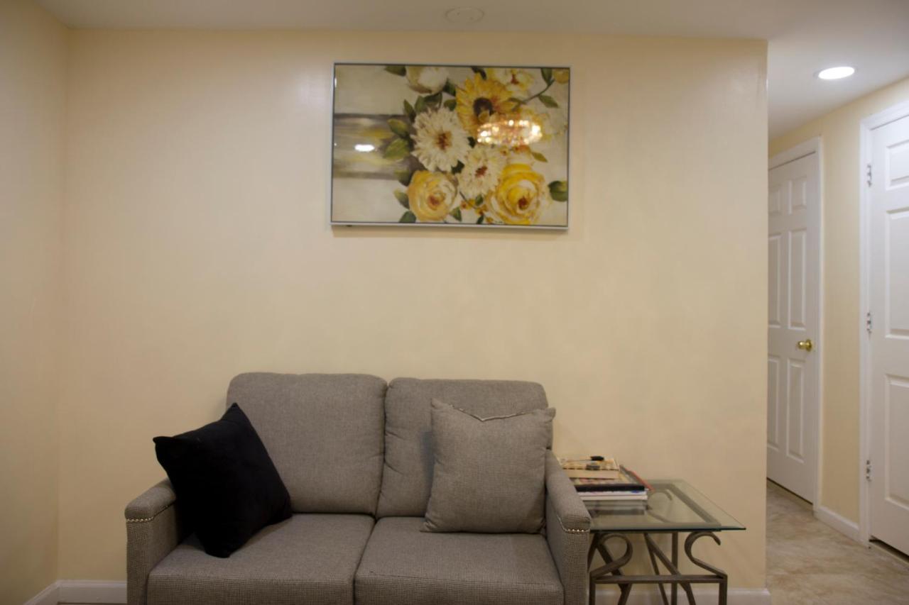 Mamas Love Apartment Нюарк Екстериор снимка